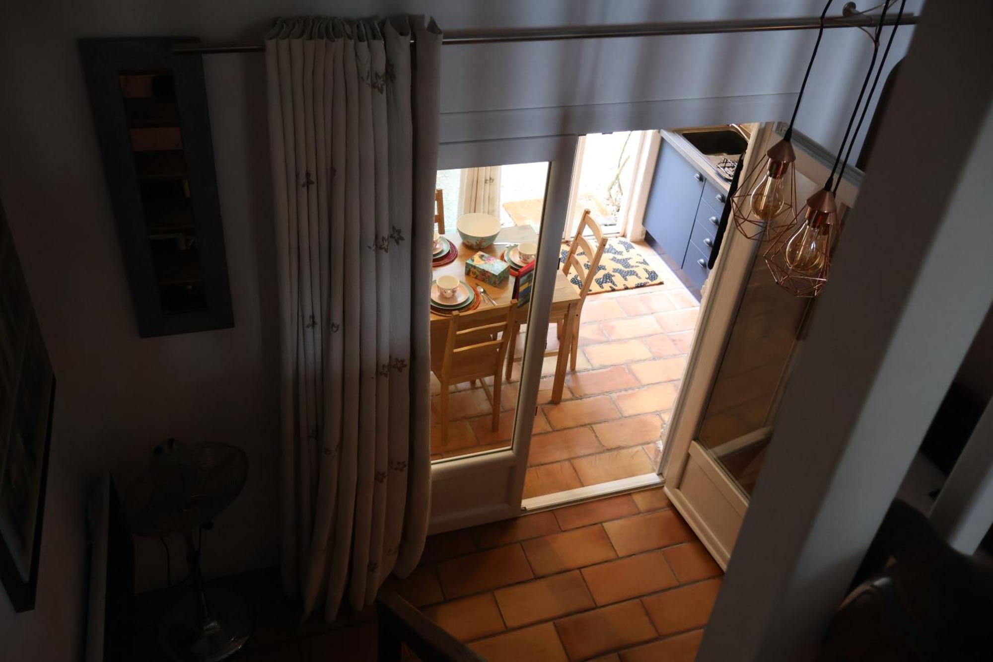 Gites Chambres D'Hotes Mazet Du Marechal Ferrant Сент-Марі-де-ла-Мер Екстер'єр фото